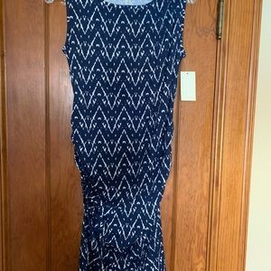 Loveappella Draped front printed dress. Size large